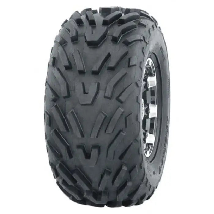 Atv Dekk 16x8-7 Journey P329, skrå forfra med markerte, dype spor og grovt mønster på slitebanen.
