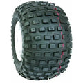 Atv Dekk 16x8-7 Duro HF240A, skråvisning med firkantede knotter og rosa stripe på slitebanen.