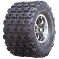 Atv Dekk 23x7-10 Forerunner EOS, skråvisning som fremhever grove knotter og synlig metallfelg.