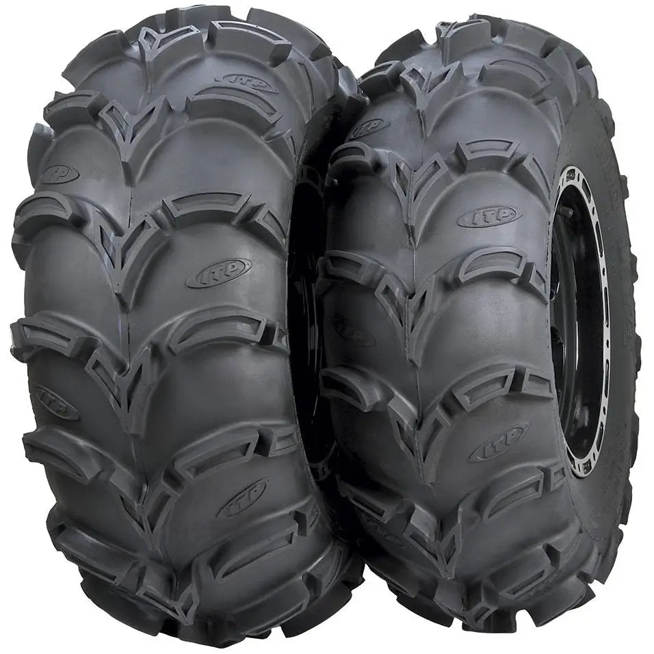 Atv Dekk 26x12-12 Mud Lite XL, to grove dekk med store knaster sett skrått forfra, designet for krevende terreng.