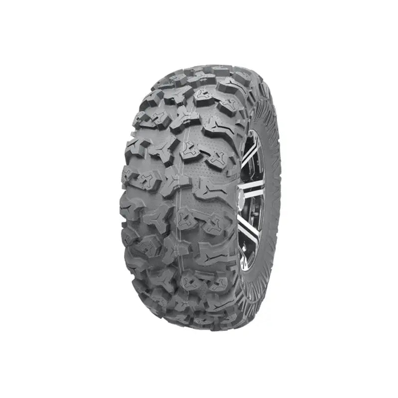 Atv Dekk 28x10R15 Journey, skrå forfra med markerte terrengknaster og tydelige mønsterdetaljer på hvit bakgrunn.