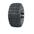 Atv Dekk 18x9.50 Journey P316, skråvisning som fremhever knastemønster og sort felg med kromdetaljer.