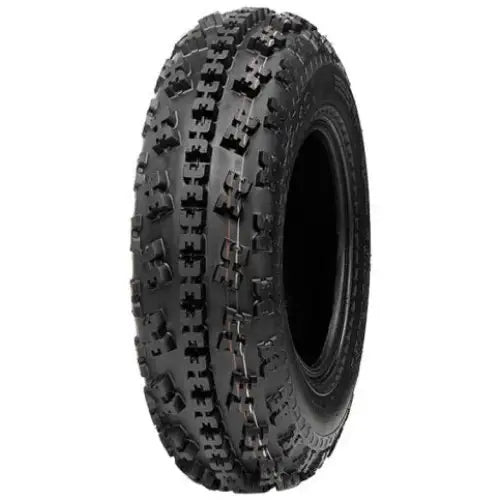 Atv Dekk 23x7-10 Journey P348, skråvisning som fremhever dypt slitemønster og tydelig struktur på slitebanen.