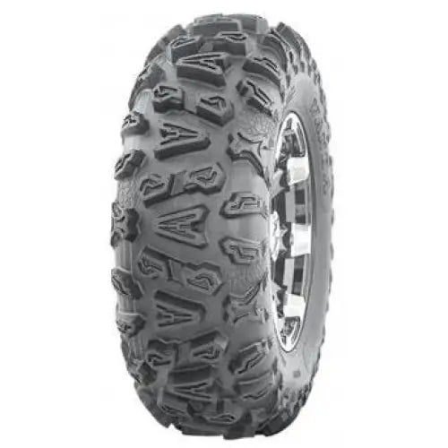 Atv Dekk 26x12-12 Journey P390 med kraftig slitebane, dype spor og markante knaster sett fra skrå vinkel.