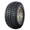 Atv Dekk 30x10-14 Kenda K576A, skrå forfra med grovt mønster og sølvfelg mot hvit bakgrunn.