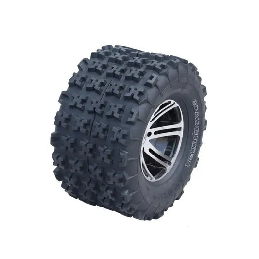 Atv Dekk 22x11-9 Roadguider Eos-H, skrå visning som fremhever firkantede knaster og sølvfarget felg.