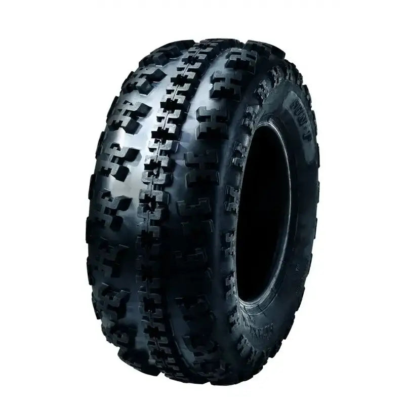 Atv Dekk 20x7-8 Sunf A-027F, tredels vinkel som fremhever det grove, retningsbestemte mønsteret for terreng.