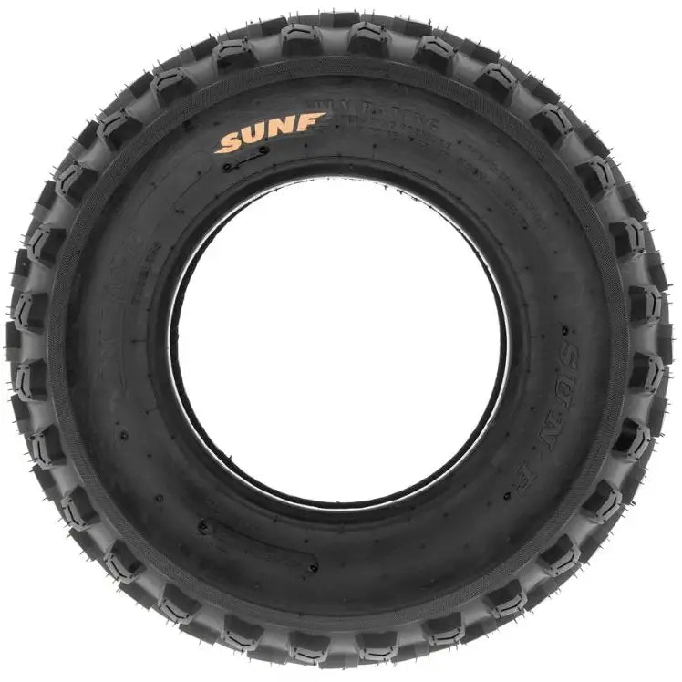 Atv Dekk 22x7-10 Sunf A017, frontbilde som fremhever grovt mønster og oransje SUNF-logo på siden.